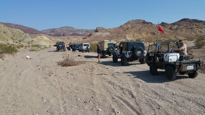 Lining up first day, heading up Mule Canyon